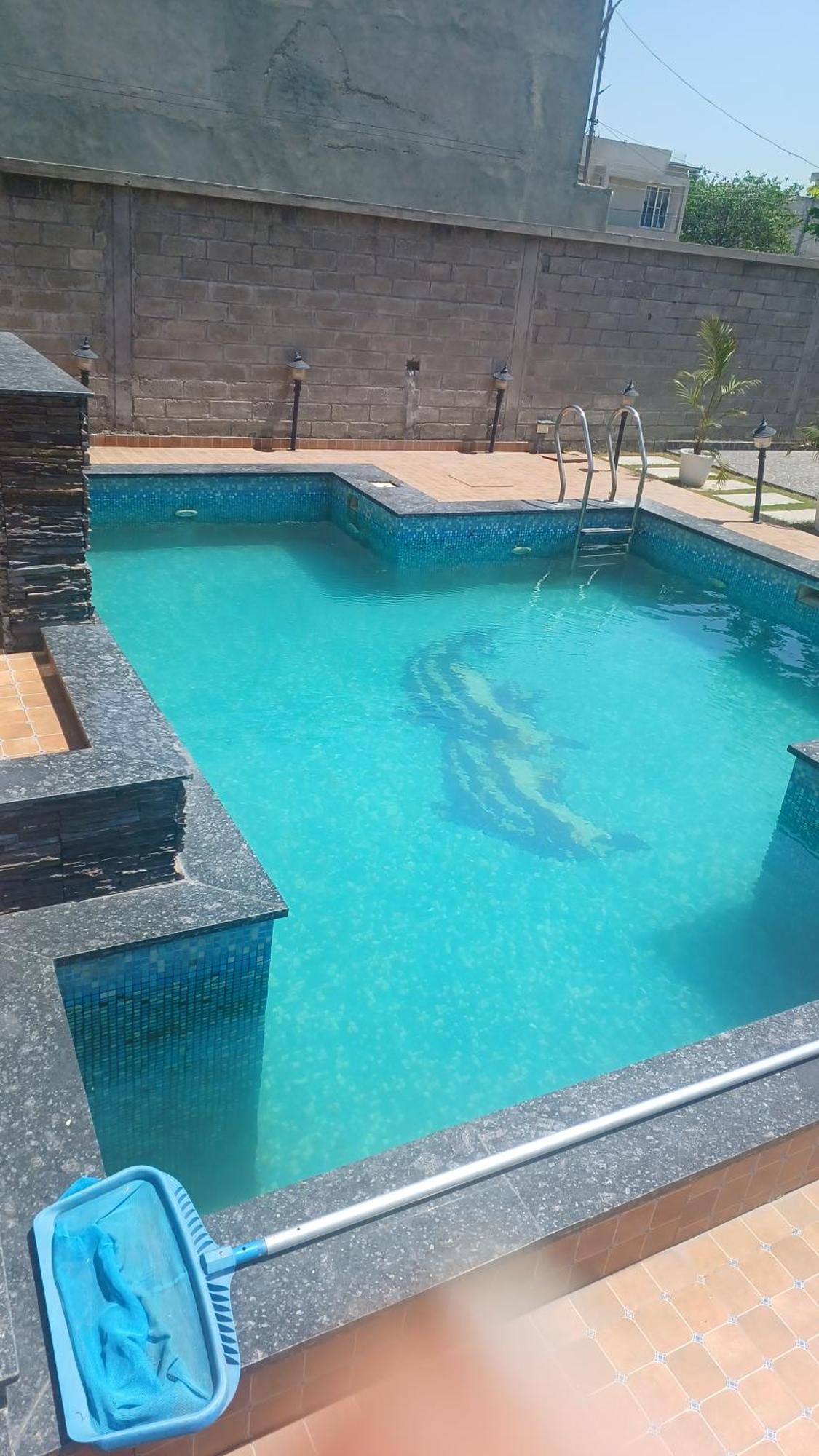 Greystone Villa, Swiming Pool , Bbq , Big Garden, Pool Table, Party Speaker, Bathtub, Kitchen, 15Mins To Golden Temple أمريتسار المظهر الخارجي الصورة